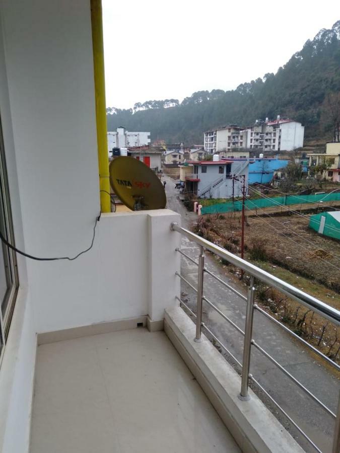 Haldwāni Hotel Vindhwashni المظهر الخارجي الصورة