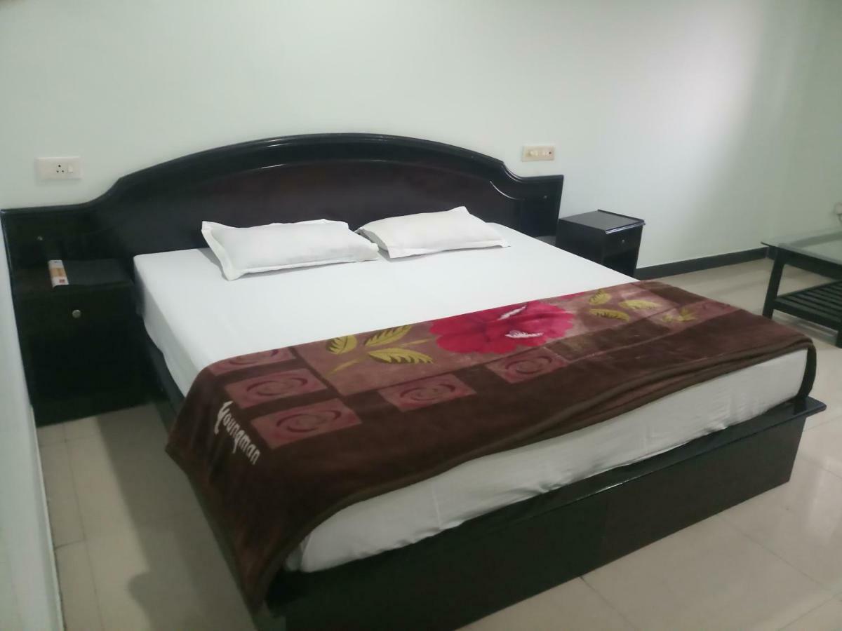 Haldwāni Hotel Vindhwashni المظهر الخارجي الصورة