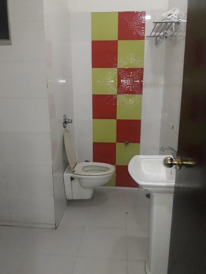 Haldwāni Hotel Vindhwashni المظهر الخارجي الصورة