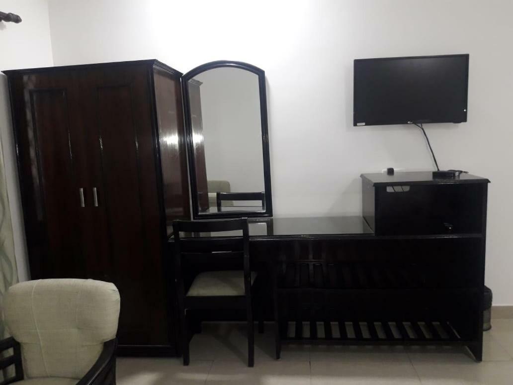 Haldwāni Hotel Vindhwashni المظهر الخارجي الصورة